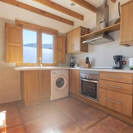 Montana Ilusion Parking ,wifi, Bbk Y Vistas