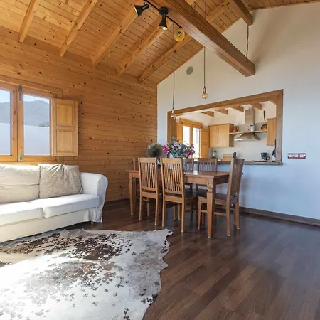 Montana Ilusion Parking ,wifi, Bbk Y Vistas Horská chata *