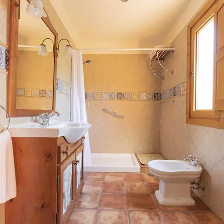 Montana Ilusion Parking ,wifi, Bbk Y Vistas