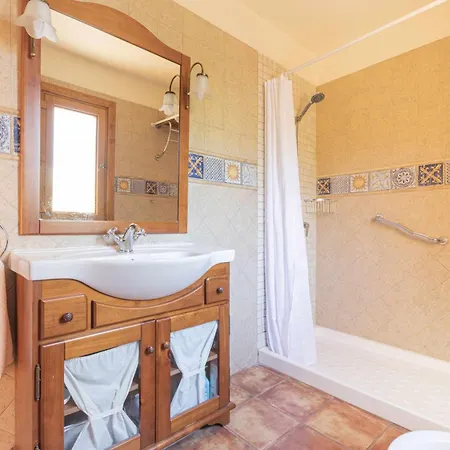 Chalet Montana Ilusion Parking ,wifi, Bbk Y Vistas *