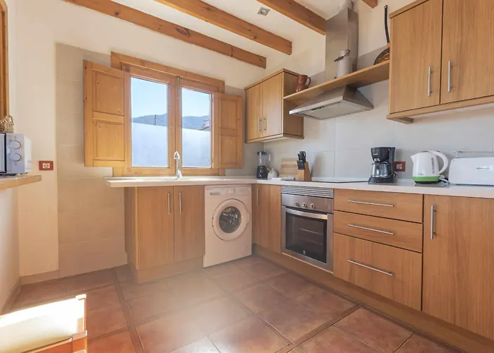 Montana Ilusion Parking ,wifi, Bbk Y Vistas.